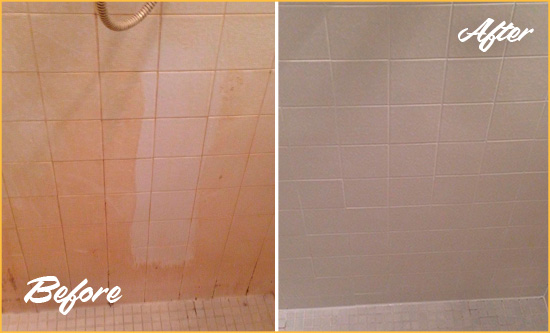 Before and After Picture of a Safety Harbor Porcelaine Shower Cleaned to Remove Soap Scum